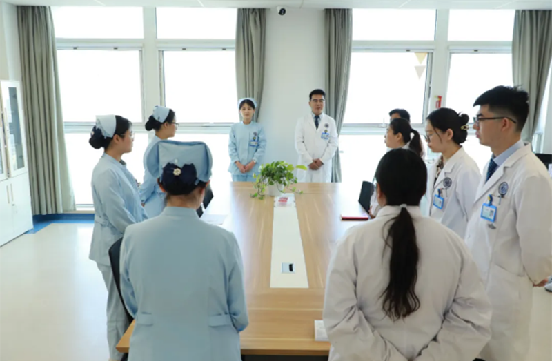 馬建亮“王炸”團(tuán)隊，一天連救五命！_03.png